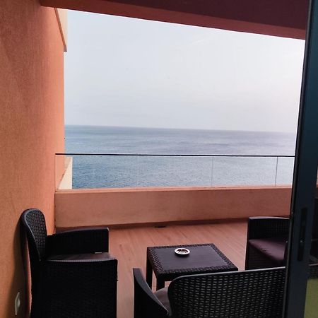 Ocean Mirror Apartment Praia Eksteriør bilde