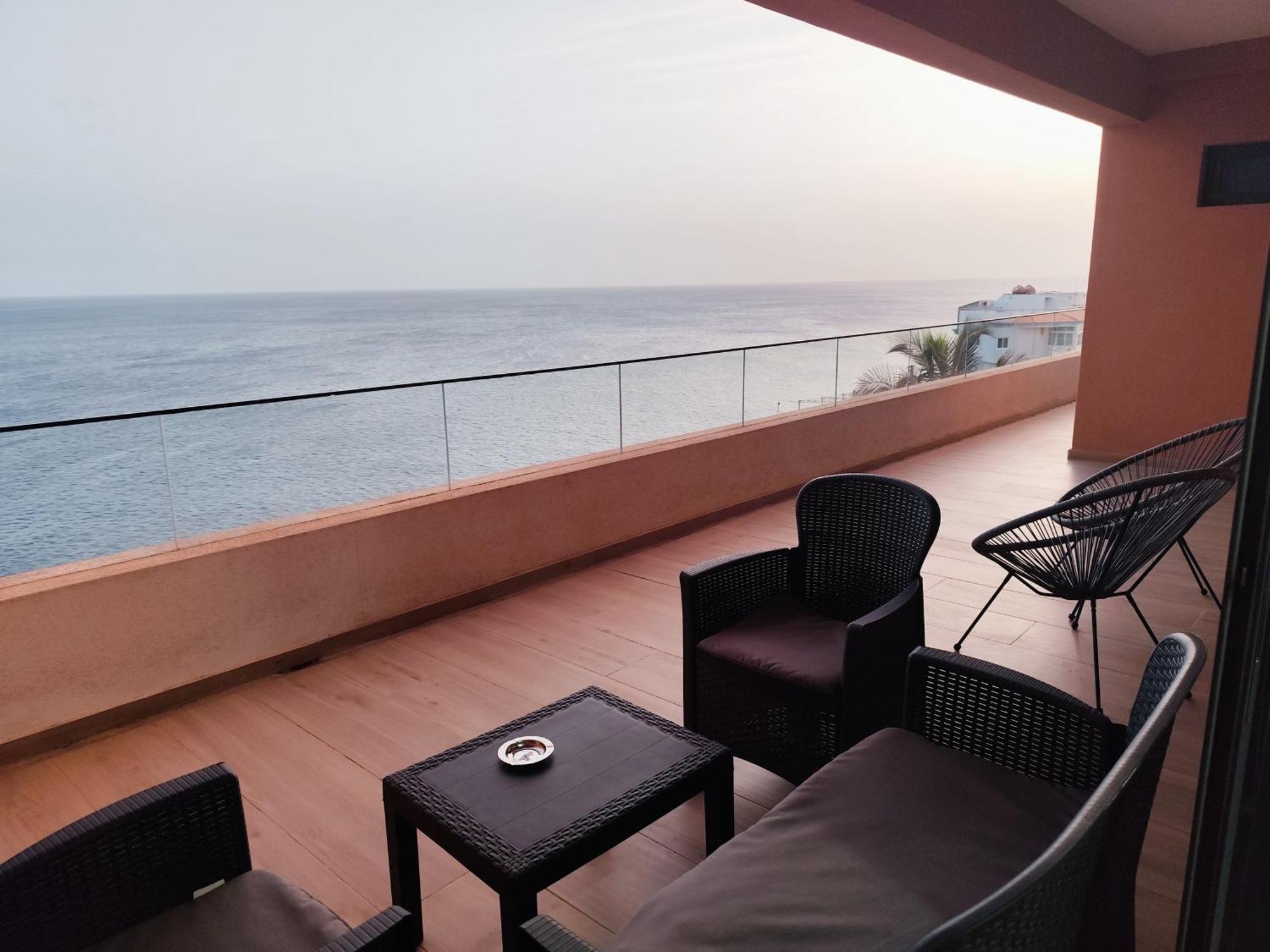 Ocean Mirror Apartment Praia Eksteriør bilde